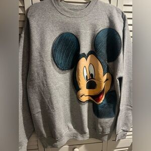 Woman’s Walt Disney world Gray Mickey Mouse sweatshirt